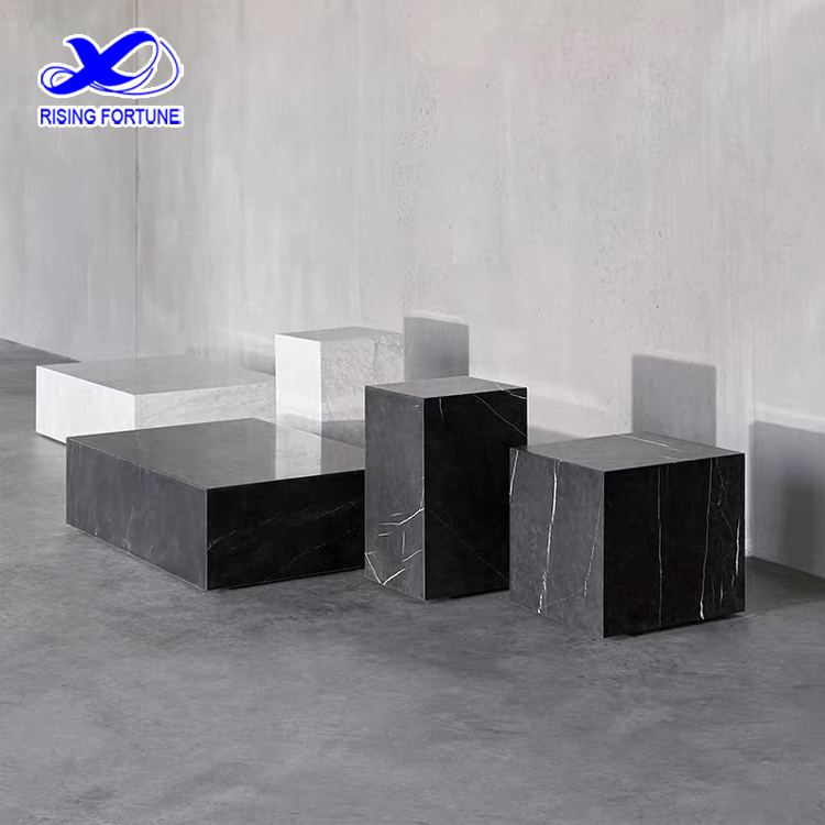 plinth table