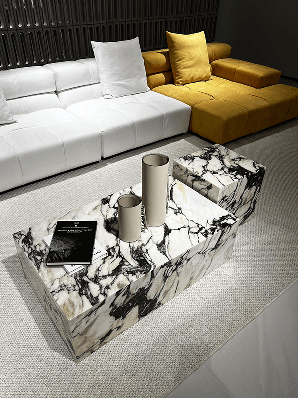 calacatta viola marble coffee table in the living room