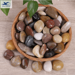 Decorative pebbles for landscaping in bulk