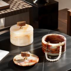 RF-white Brown Color Stone Carved Container Display